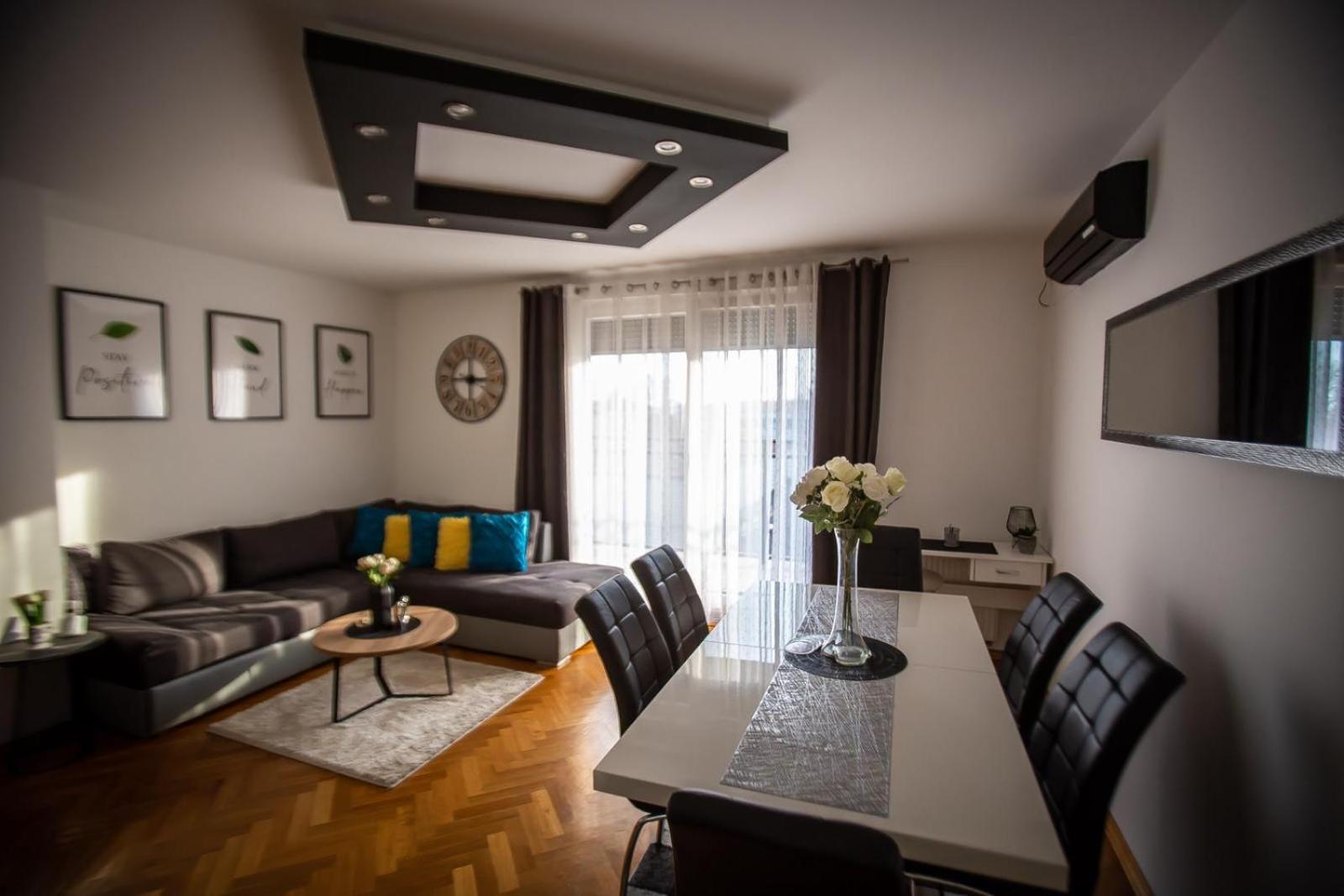 Apartman Elly سلافونسكي برود المظهر الخارجي الصورة